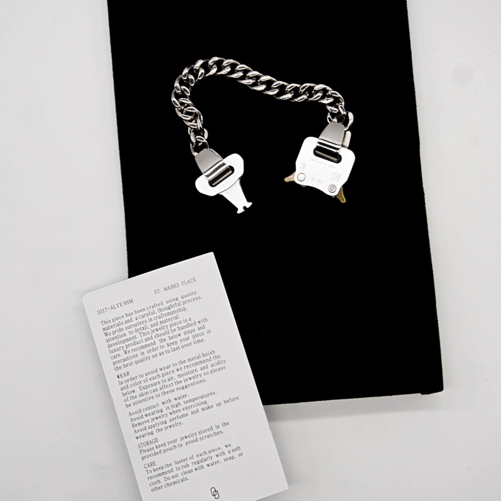 1017 ALYX 9SM Silver Buckle Bracelet - Picture 8 of 9